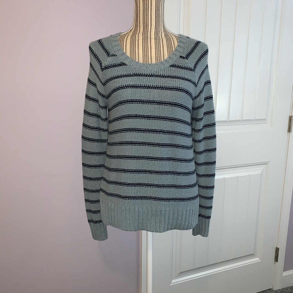 Abercrombie & Fitch Cement Blue striped sweater